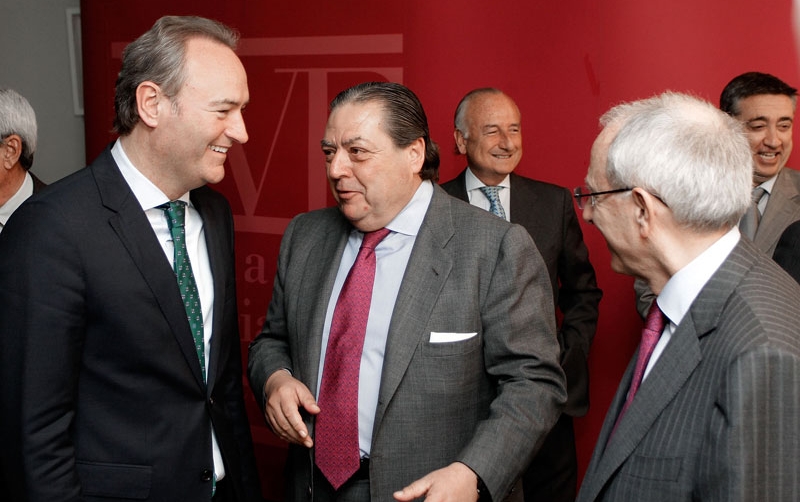 Fabra asiste en la junta directiva de AVE