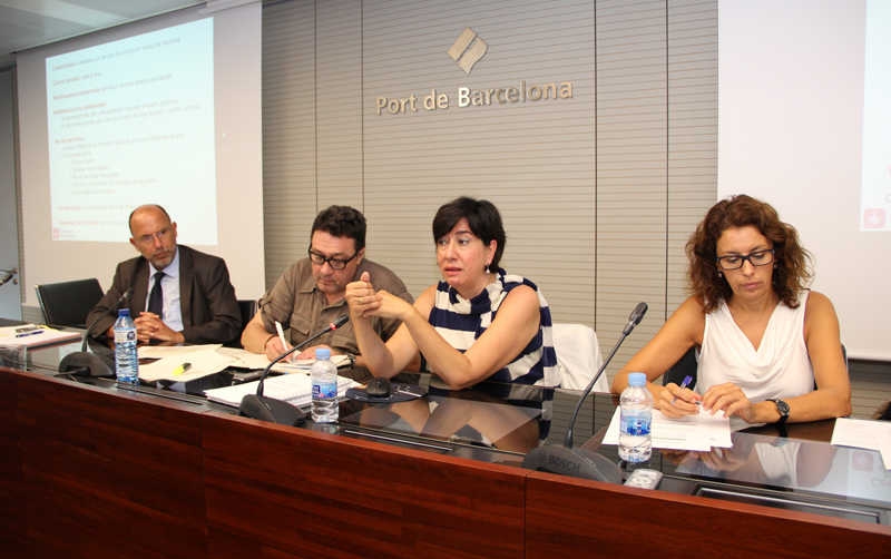 El Puerto informa a los operadores sobre los requerimientos medioambientales