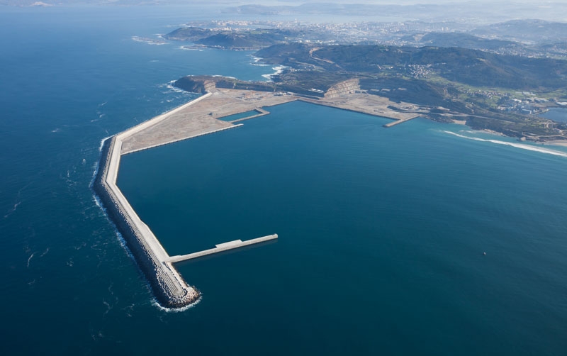 Se inicia el tr&aacute;mite de competencia de la nave que Galigrain quiere construir en Punta Langosteira