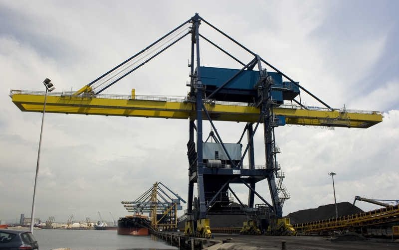 El tr&aacute;fico del Puerto de Tarragona suma 11,7 millones de toneladas hasta mayo