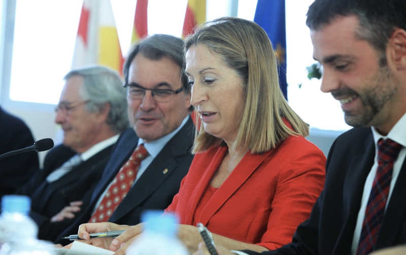 Ana Pastor y Santi Vila se re&uacute;nen hoy para tratar el Fondo de Accesibilidad Terrestre Portuaria