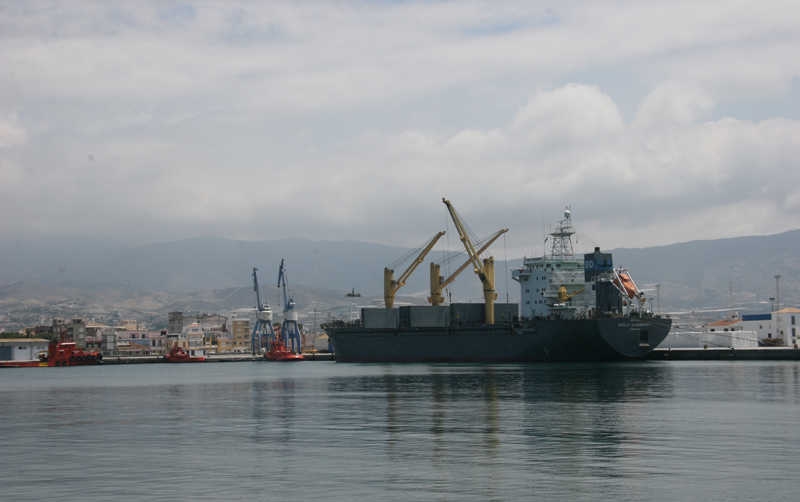 El Puerto de Motril saca a concurso la prolongaci&oacute;n de su dique de abrigo y el dragado del canal de entrada