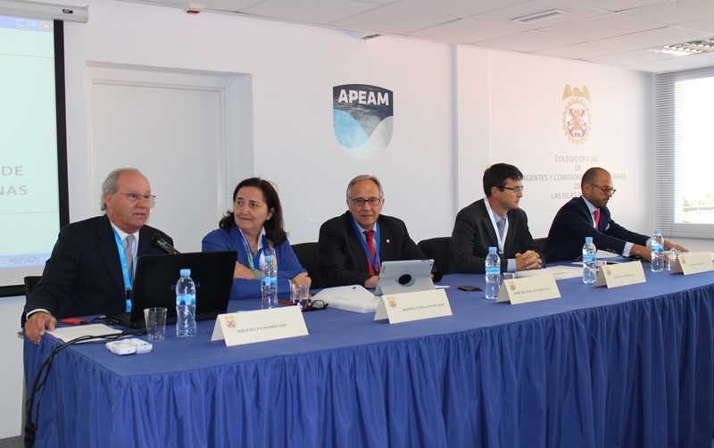 La representaci&oacute;n aduanera se juega su futuro en un mundo incierto y cambiante