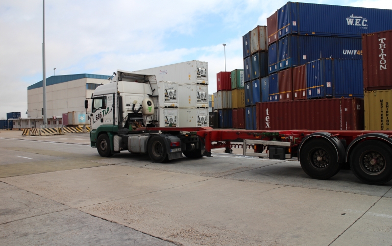 El estado de alarma establece condiciones para garantizar el transporte de mercanc&iacute;as y el tr&aacute;nsito aduanero