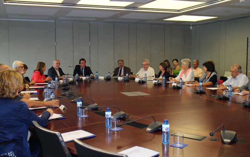 Sixte Cambra recibe al Consell de Cent