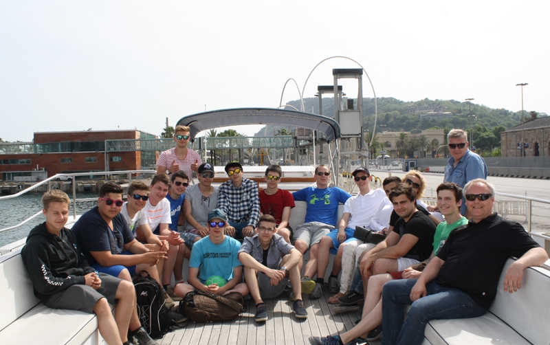 La Escola Europea de SSS y el Puerto de Barcelona reciben a un grupo de estudiantes austr&iacute;acos