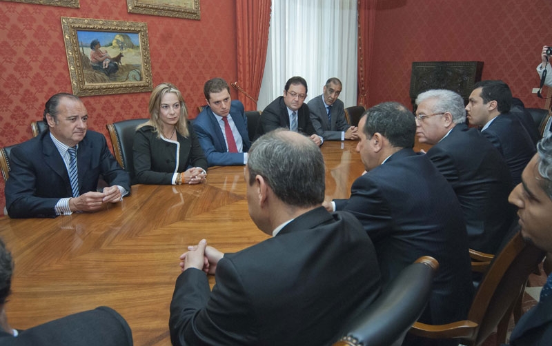 Argelia confirma la necesidad de "activar las oportunidades de negocio con Alicante"