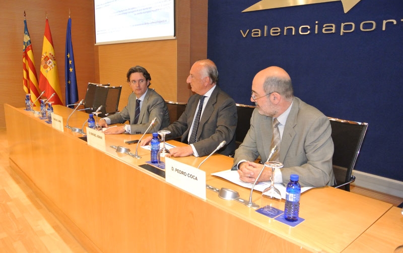 El debate sobre los ferrocarriles y los puertos propuesto por AAAIPEC re&uacute;ne a la comunidad portuaria en la APV