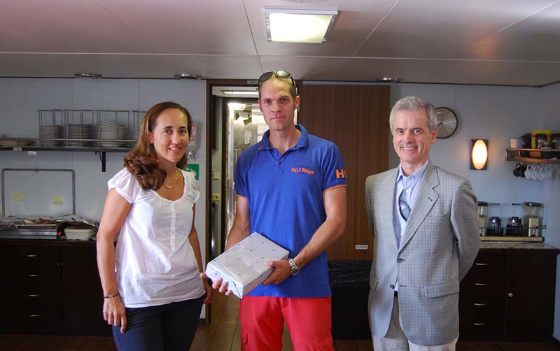 El "Finnhawk" escala por primera vez en Santander