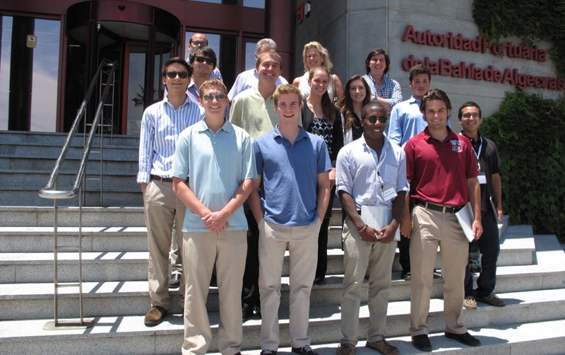 Estudiantes&nbsp;de la Universidad de Santa Clara&nbsp;visitan el Puerto de Algeciras