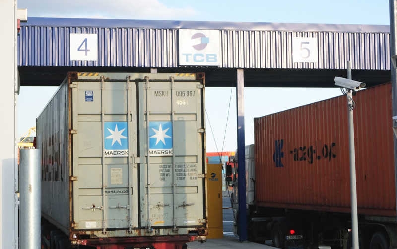 TCB estrena las nuevas puertas de su terminal