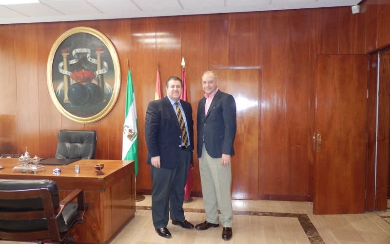 C&aacute;diz fomenta el papel prioritario de su zona franca