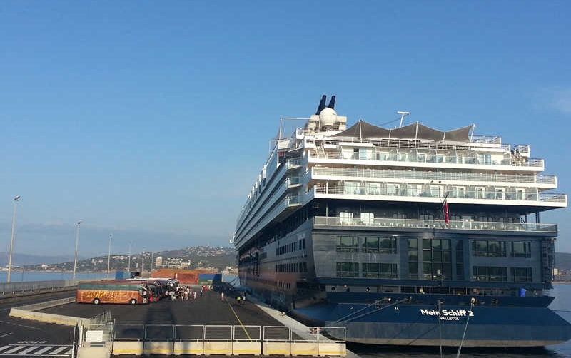 El Puerto de Palam&oacute;s recibe a uno de los mayores cruceros que han atracado en sus muelles