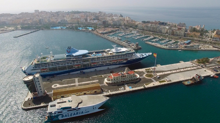 El servicio de cetrer&iacute;a servir&aacute; para controla la poblaci&oacute;n de gaviota patiamarilla en el Puerto de Ceuta, concretamente en las inmediaciones del Muelle Espa&ntilde;a.