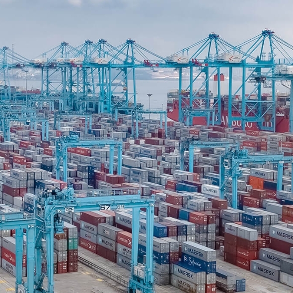 El Gobierno de Andalucía pide un mayor desarrollo de las infraestructuras relacionadas con el Puerto de Algeciras.