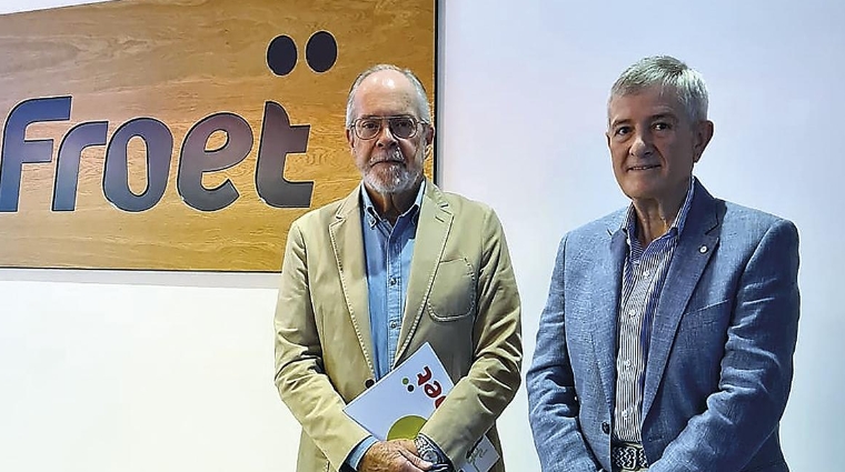 Manuel Pérez Carro, secretario general de FROET y Pedro Díaz, presidente de FROET.