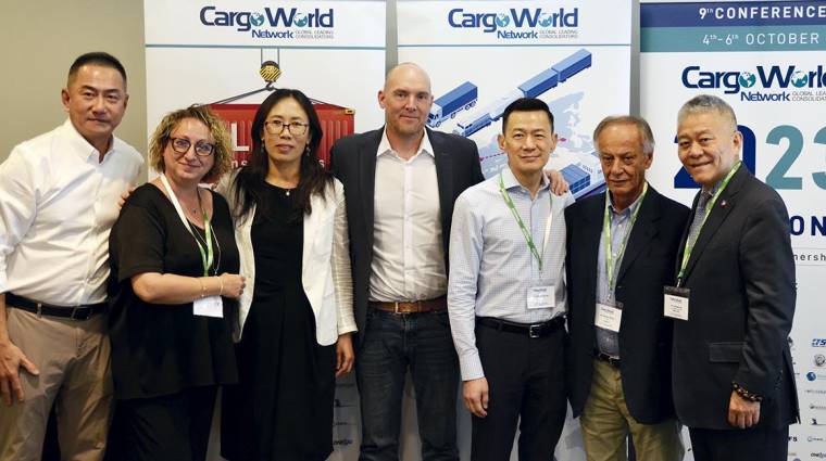 Las estadísticas muestran una mejora continua de la alianza Cargo World Network .