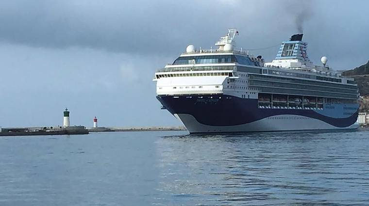 El crucero “Marella Voyager” realiza su primera escala en el puerto de Cartagena