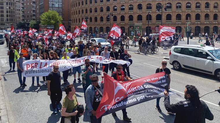 A la manifestación en Valencia le seguirán otras movilizaciones en Madrid y Barcelona.