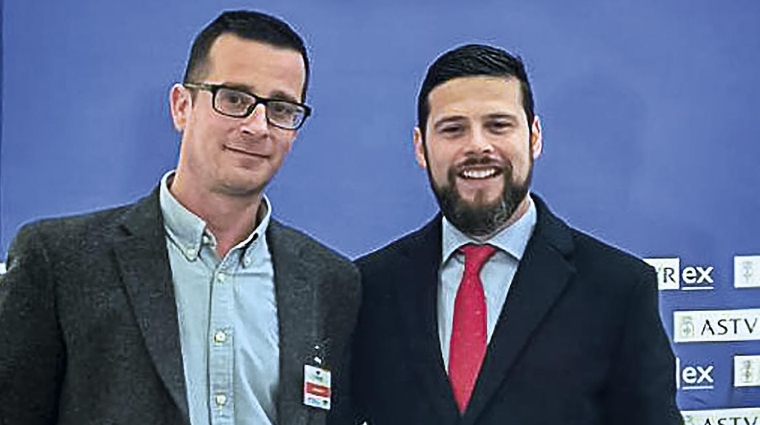 Joaquín Menéndez, colaborador de Asturex Open Day, y Bruno López, director general de Asturex.