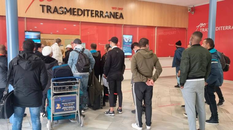 El movimiento de pasajeros en el Puerto de Almería alcanza las 12.000 personas en enero