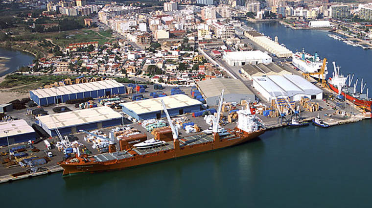 Navarro y Boronad opera en el puerto de Gandia desde 1920. Foto Navarro y Boronad.