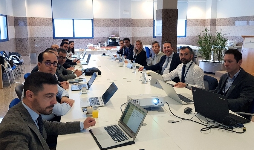 Los departamentos de Innovaci&oacute;n, de Explotaci&oacute;n y de Operaciones Terrestres de la Autoridad Portuaria de Algeciras se reunieron el pasado viernes con sus hom&oacute;logos en el Puerto de T&aacute;nger Med.