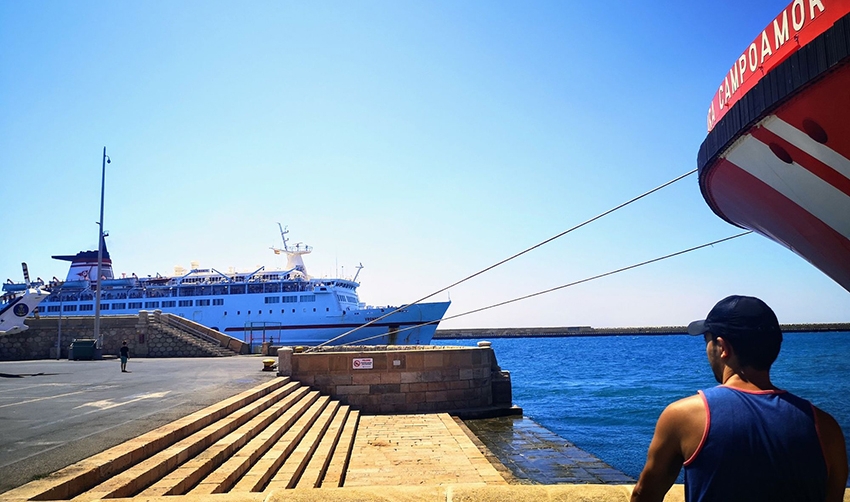 El Puerto de Almer&iacute;a marca un nuevo r&eacute;cord diario en la OPE 2019 con cerca de 12.000 pasajeros el s&aacute;bado