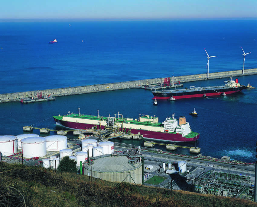 BBG prepara su planta del Puerto de Bilbao como punto de suministro de GNL a buques