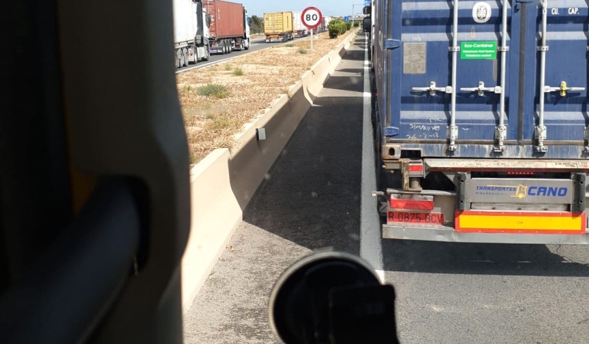 FVET-Puerto pide a APM Terminals Valencia &ldquo;los medios necesarios&rdquo; para evitar los colapsos
