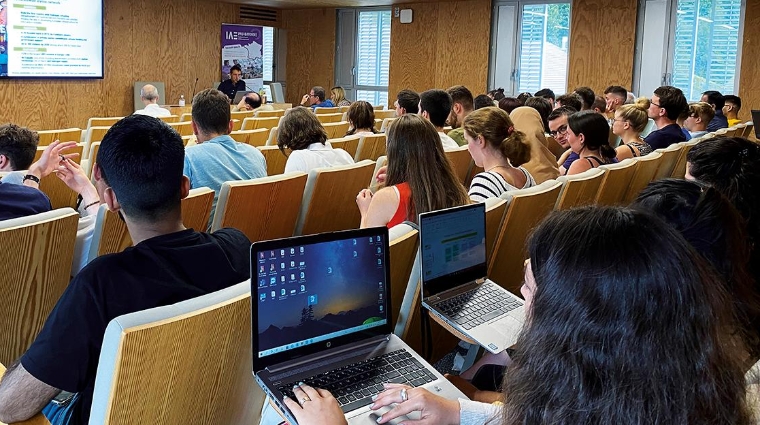 La logística desembarca en la universidad