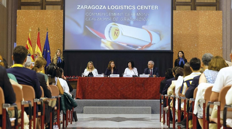 El acto de graduación tuvo lugar en la Sala de la Corona del Edificio Pignatelli del Gobierno de Aragón, en Zaragoza.