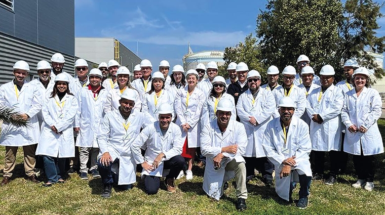 Los alumnos del Máster en Logística y Gestión Portuaria de Brasil visitaron a las instalaciones de Saggas.