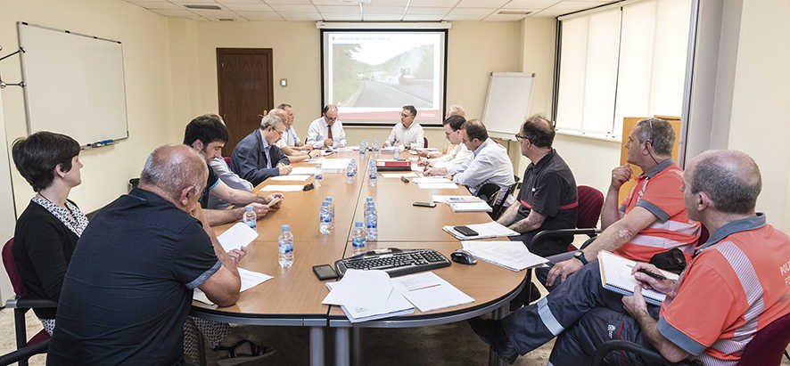 Navarra decidir&aacute; las medidas de restricci&oacute;n al tr&aacute;fico pesado en las carreteras N-121-A, NA-1210 y N-121-B