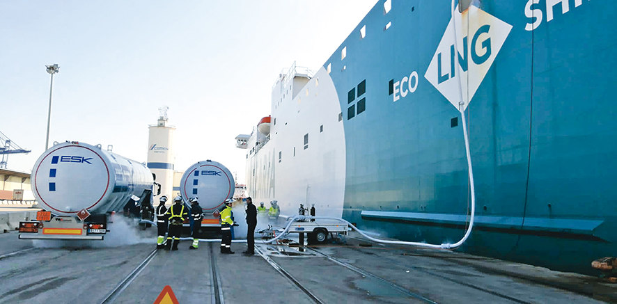 Bale&agrave;ria inicia el sistema de abastecimiento de gas natural MTTS en el puerto de Valencia