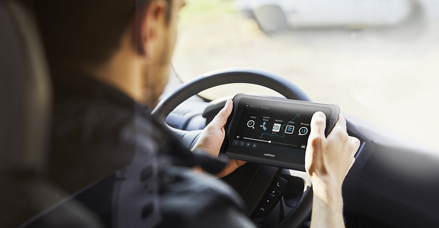 Webfleet mejora los terminales para conductores PRO