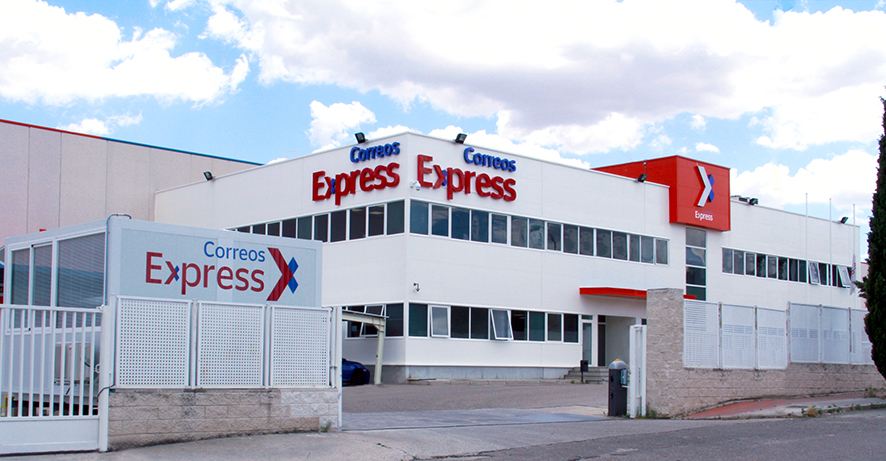 Correos Express adapta sus centros a las necesidades del e-commerce