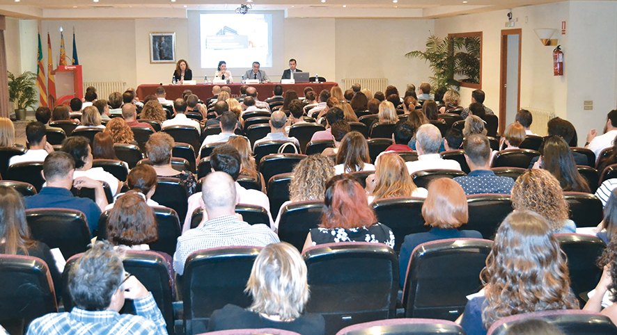 La jornada llen&oacute; el sal&oacute;n de plenos de la C&aacute;mara, con m&aacute;s de 150 asistentes.
