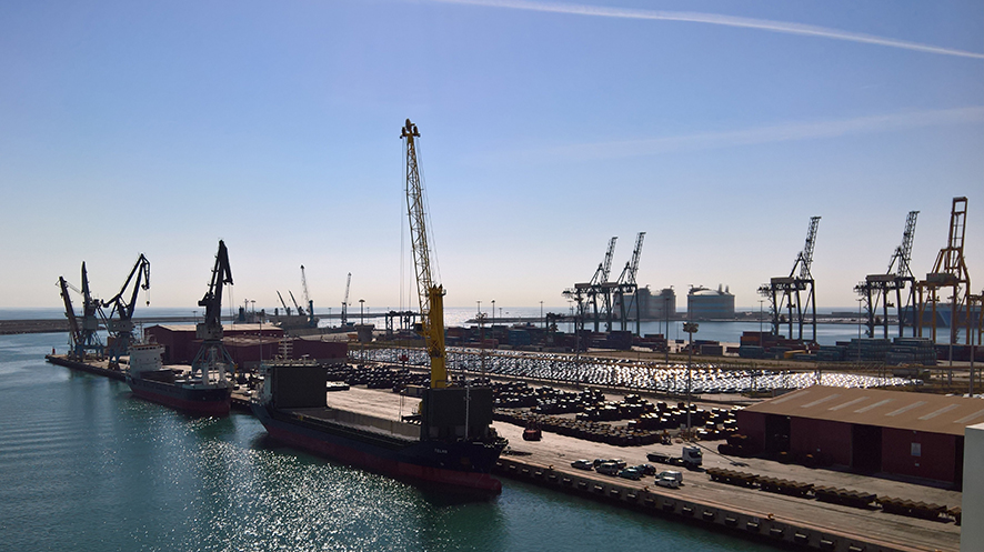 El Puerto de Sagunto reducir&aacute; un 54% el consumo energ&eacute;tico en viales&nbsp;