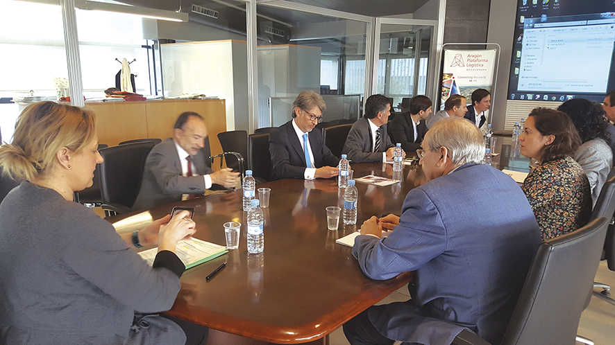 Arag&oacute;n Plataforma Log&iacute;stica analiza las oportunidades log&iacute;sticas de los aeropuertos aragoneses