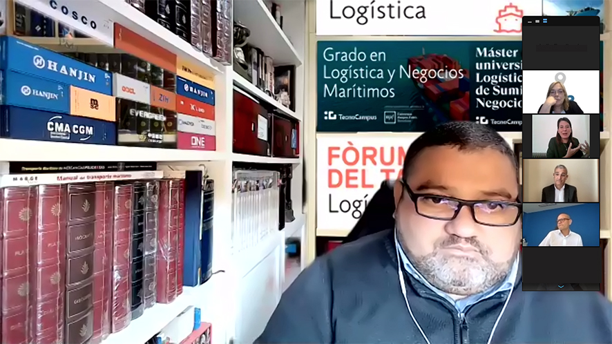 Jes&uacute;s Mart&iacute;nez, coordinador del Grado en Log&iacute;stica y Negocios Mar&iacute;timos y director del M&aacute;ster en Log&iacute;stica, Cadena de Suministro y Negocios Mar&iacute;timos de Tecnocampus. A la derecha, de arriba a bajo: Ainhoa Carri&oacute; (e2e Logistics); Marta Losada (Cluster Catalonia Logistics); Jordi Espin (Transprime); &Aacute;lex Ferr&aacute;ndiz (Asociaci&oacute;n de Agentes Consignatarios de Buques de Barcelona).