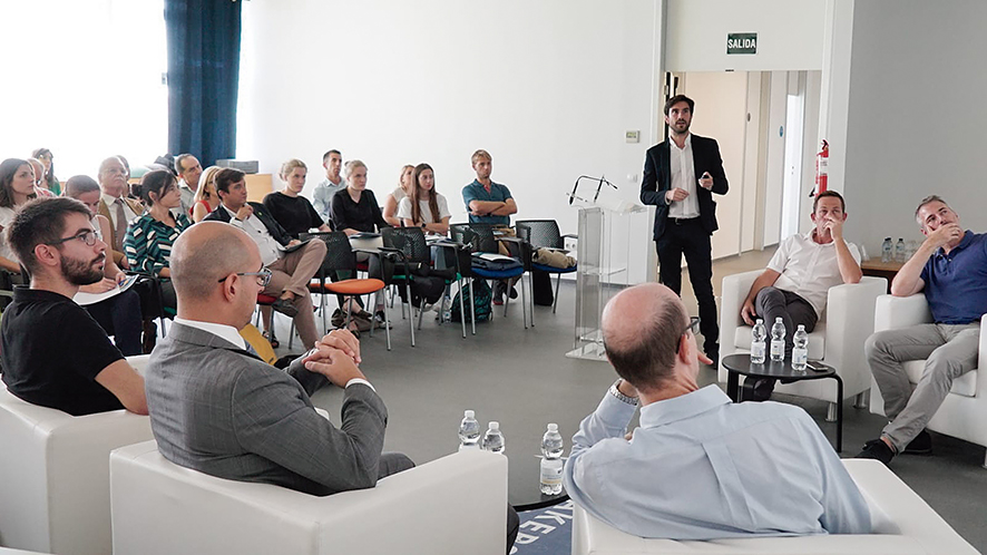 Valencia debate la implantaci&oacute;n de energ&iacute;as marinas en el Mediterr&aacute;neo