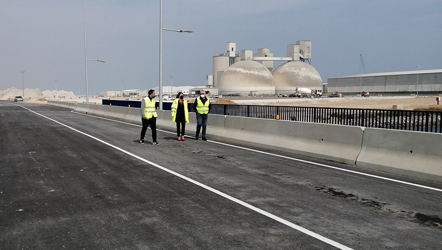 Portcastell&oacute; avanza en la d&aacute;rsena sur con la entrada en funcionamiento del puente sobre el canal de Iberdrola