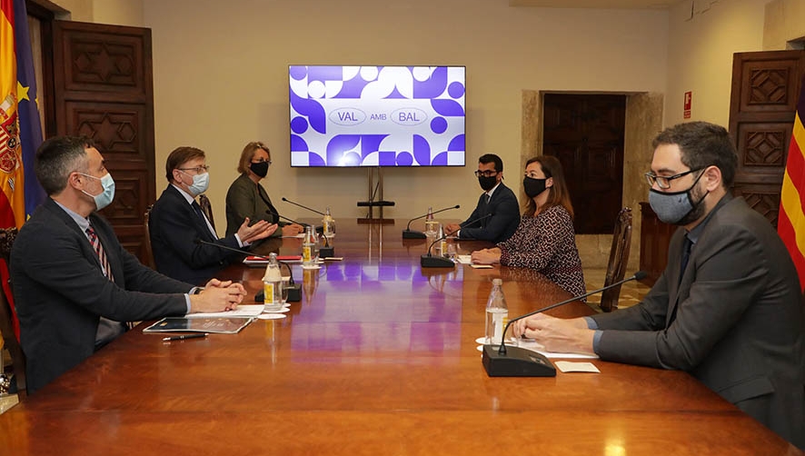 Comunitat Valenciana e Illes Balears buscan impulsar sus conexiones intermodales