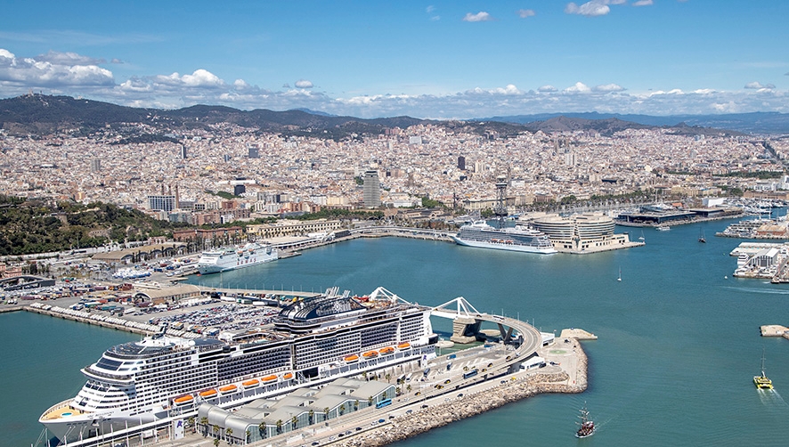 La industria crucer&iacute;stica, optimista ante un incierto 2021