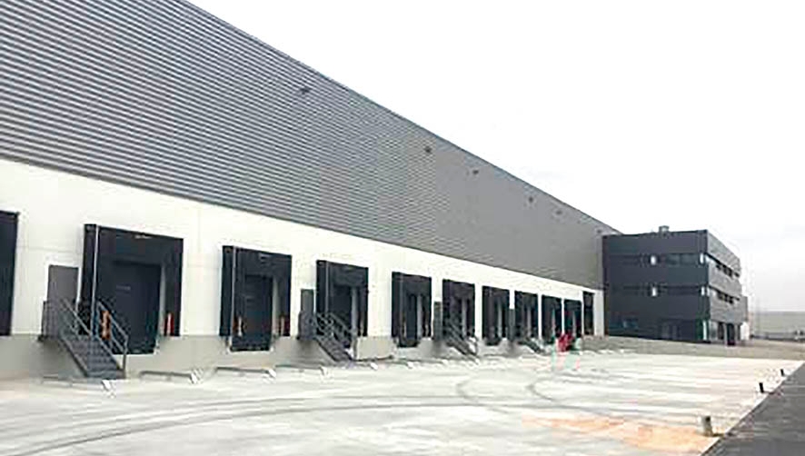 El nuevo parque log&iacute;stico de Torrente, de 22.393 m&sup2; modulables, abre sus puertas