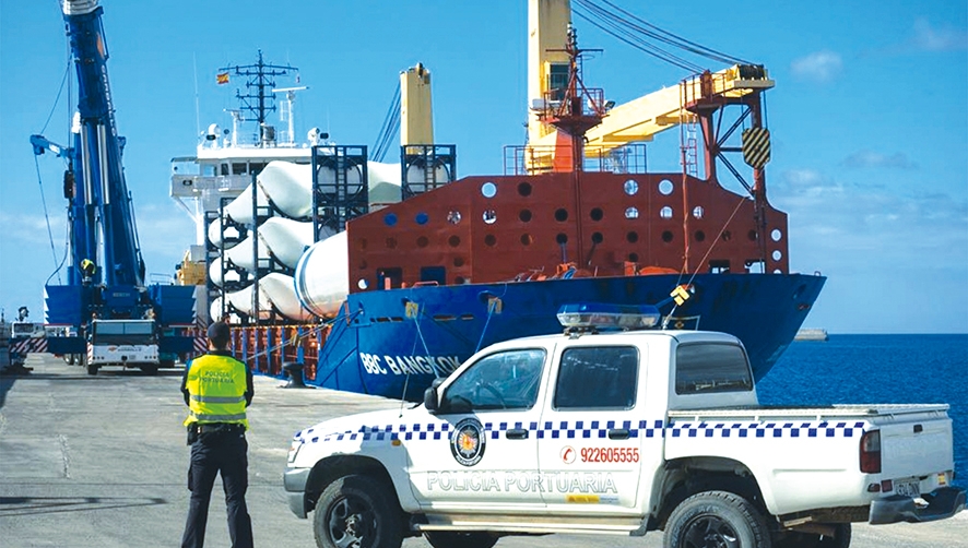 Puertos de Tenerife impulsa un acuerdo de formaci&oacute;n para la polic&iacute;a portuaria