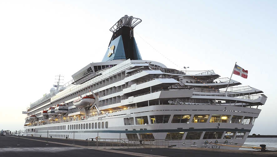 El Puerto de Huelva recibe al &ldquo;MS Artania&rdquo;