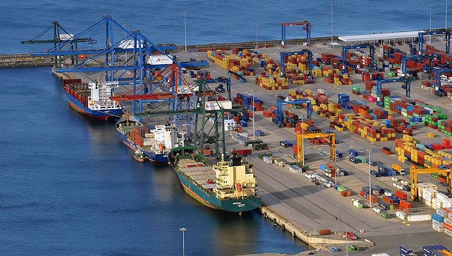 El Puerto de Bilbao continuar&aacute; este nuevo curso con su programa de visitas guiadas