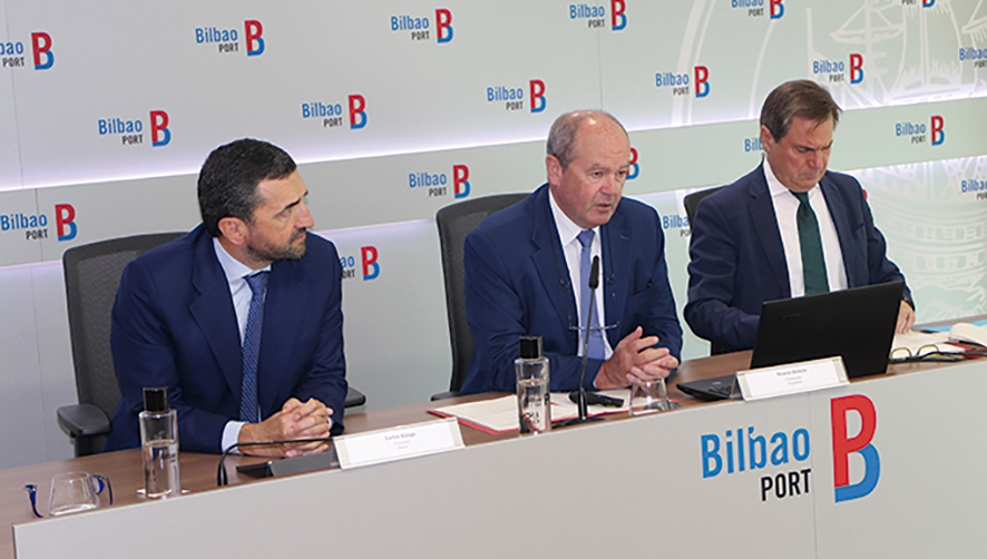 El tr&aacute;fico del Puerto de Bilbao decreci&oacute; un 1,1% hasta junio lastrado por las paradas de Petronor
